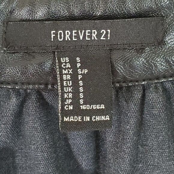 Forever 21 Faux Leather Pleated Mini Skirt S - Picture 4 of 7